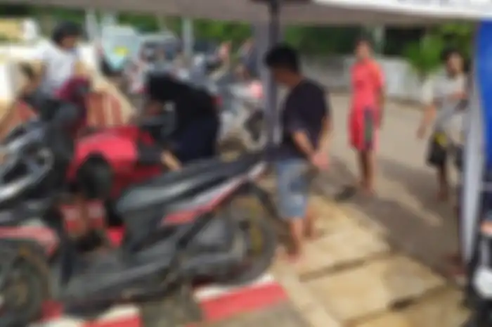 Yamaha 'jemput bola' untuk layani korban banjir Jabodetabek.