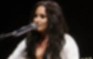 Demi Lovato Tegesin Dirinya Non Binary, Mulai Sekarang Manggil Dirinya 'Kami' Bukan 'Saya'