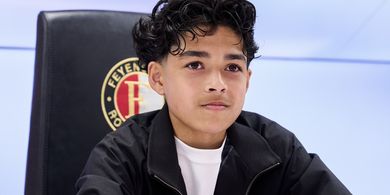 Bocah 15 Tahun Keturunan Indonesia Resmi Dikontrak Feyenoord hingga 2029, Main di Posisi Ini