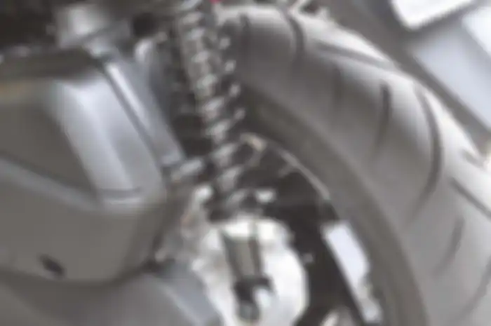 Dudukan Sokbreker standar Yamaha XMAX 250