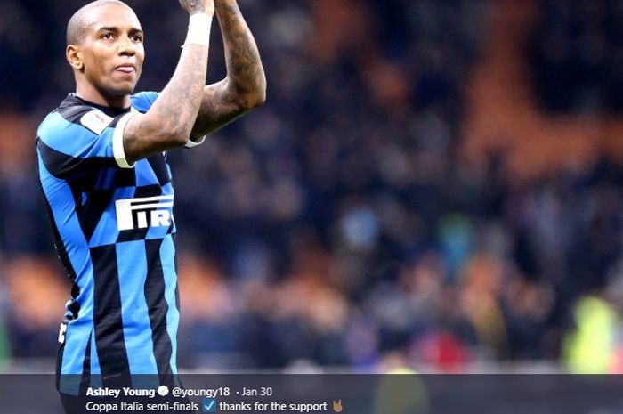 Pemain anyar Inter Milan, Ashley Young.