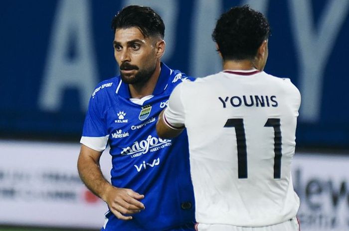 Pemain Persib Bandung, Frans Putros.