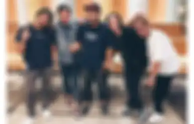 Bareng Ucay dan Lowp, Rocket Rockers Hadirkan Lagu 'Reuni' Versi Akapela