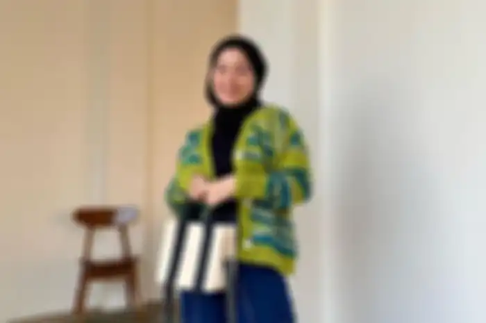 Outfit hijab buat liburan ke Jogja