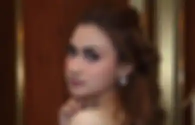 Raisya Bawazier Jadikan Reza Rahadian Role Model dalam Berakting