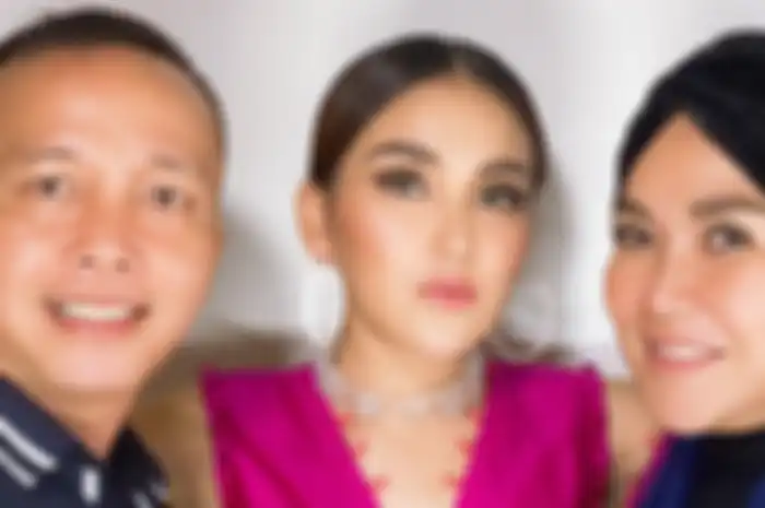 Abdul Rozak, Ayu Ting Ting, dan Umi Kalsum.