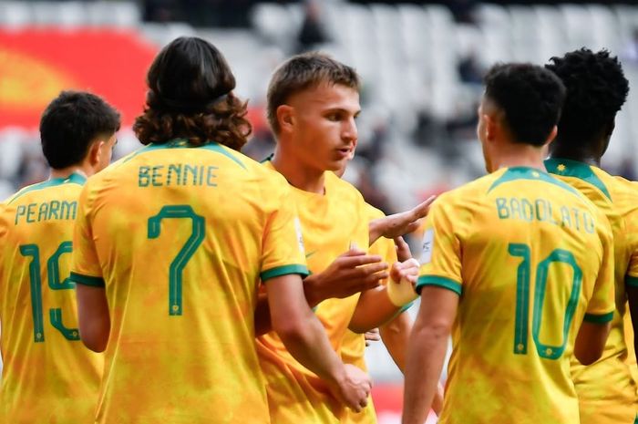 Pemain timnas U-20 Australia melakukan selebrasi setelah mencetak gol ke gawang timnas U-20 Kirgistan, Rabu (12/2/2025).