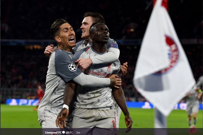 Para pemain Liverpool merayakan gol Sadio Mane ke gawang Bayern Muenchen dalam partai Liga Champions di Allianz Arena, Rabu (13/3/2019)