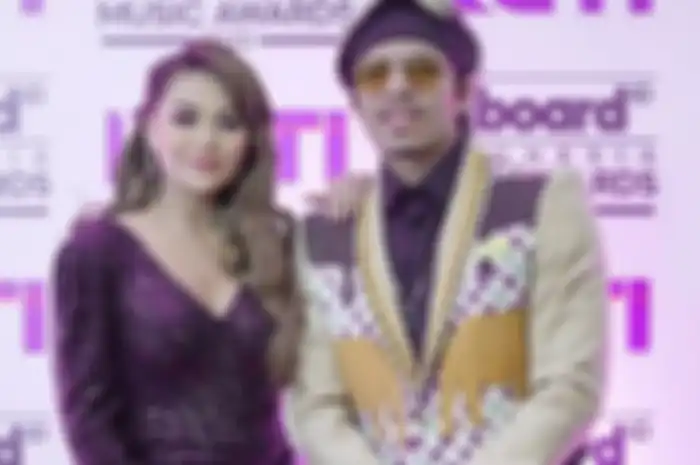 Kebersamaan Aurel dan Atta