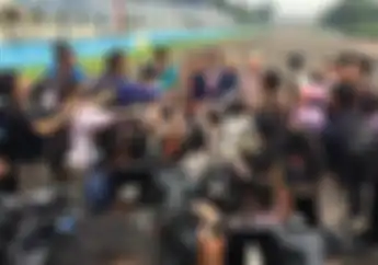 Video Detik-detik Presiden Jokowi Cek Sirkuit Sentul, Pengawalnya Banyak!
