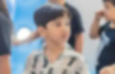 Terlahir Jadi Anak Sultan Andara, Putra Sulung Nagita Slavina Heran Bedanya Angkot dan Mobil Mewahnya, Netizen: Khusus Rafathar Dimodif Dulu