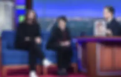 Makin Deket Sama Ortu, Dave Grohl Bakal Bikin Acara TV Berbasis dari Buku Sang Ibu