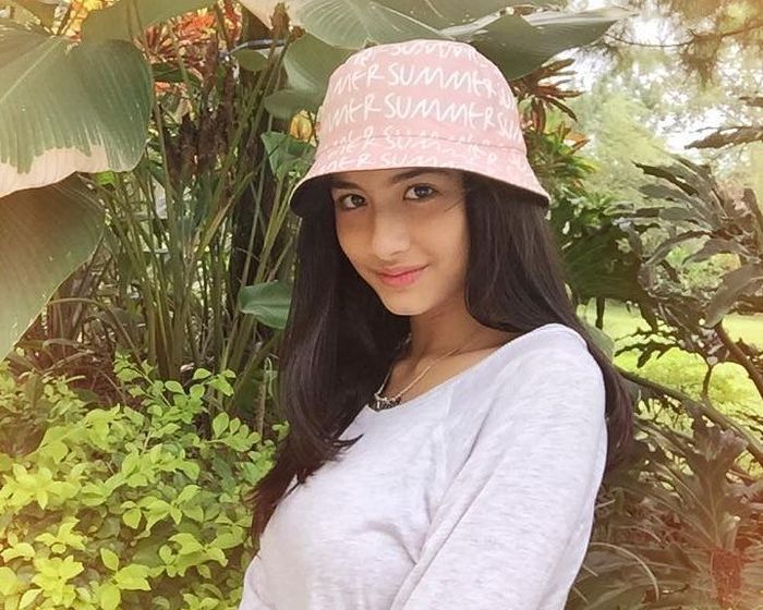 Pernah Jadi Sahabat Vanessa Angel, Ini Gaya Kasual Faye Nicole yang Stylish