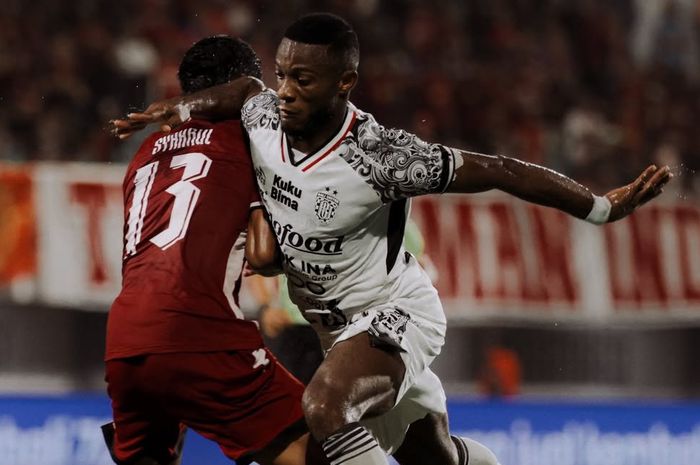 Privat Mbarga dalam laga PSM Makassar vs Bali United pada pekan ke-30 Liga 1 2024/25, Jumat (25/4/2025). 