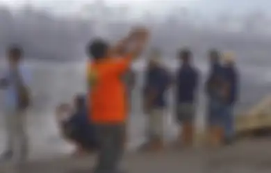 Viral Lokasi Erupsi Semeru Jadi Spot Selfie, Netizen: Gak Punya Hati!