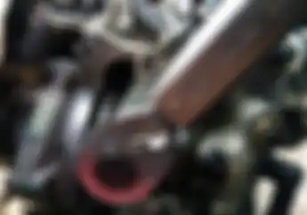 Apa Sih Pentingnya Kencangkan Mur Silinder Pakai Kunci Torsi? 