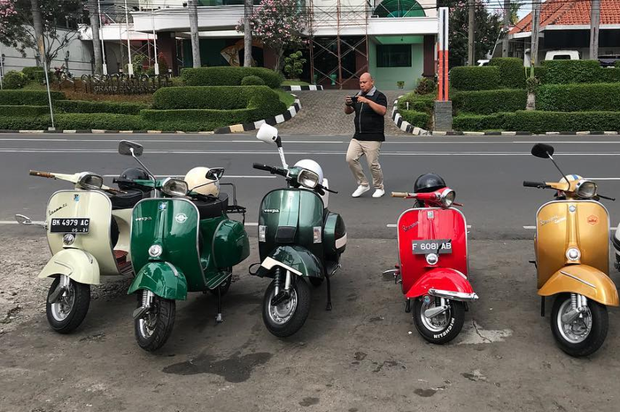 ILustrasi vespa 2-tak