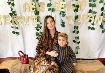 Sibuk Jadi Artis dan Sosialita Muda hingga Sering Terlambat Tiba di Rumah, Nia Ramadhani Diprotes Sang Putra: Mama Pulangnya Cepat!