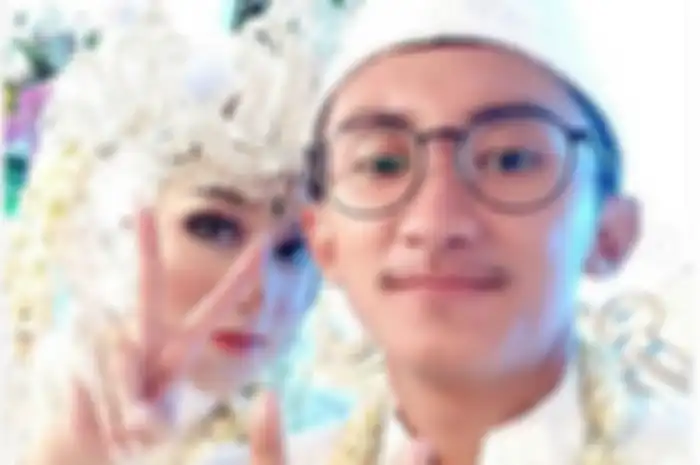 Pasangan pengantin yang viral menikah usai kenalan 24 jam di Instagram