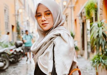 Dinilai Terlalu Kurus Hingga Tampilan Kakinya Bikin Slafok, Lihat Fashion Hijab Olla Ramlan Pakai Celana Ketat yang Dikritik Netizen: 'Saya Malu Lihatnya'