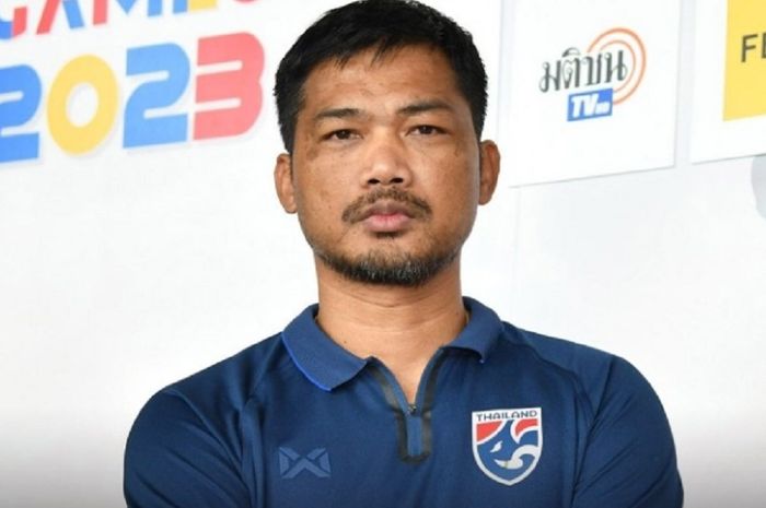 Pelatih Timnas U-23 Thailand  di Piala AFF U-23 2023, Issara Sritaro.