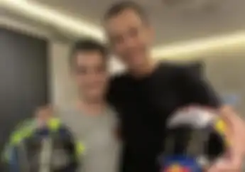 Gak Banyak Yang Tahu, Akrabnya Pertemanan Rossi dan Pedrosa, Buktinya Sampai Tukeran Barang