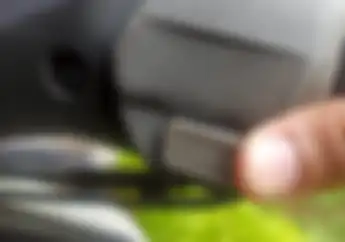 Jangan Bingung, Cek 4 Bagian Ini Kalau Motor Susah Dinyalakan Pakai Elektrik Starter