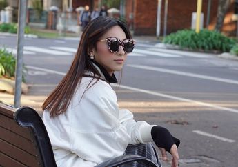 Pilih Hidup Jadi Transgender dan Dikenal Super Cerdas hingga mampu Sabet Gelar Master di Italia, Mantan artis Cilik ini Tinggal di Rumah Mewah Dilengkapi Rak Penuh Buku