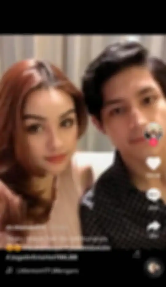 Teuku Rassya dan ibu sambungnya