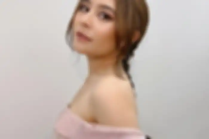 Prilly Latuconsina