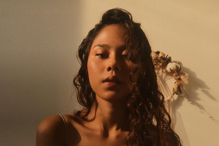 Gaya rambut ala Nadin Amizah