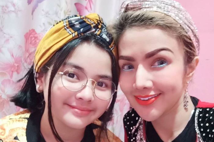 Satu Indonesia Sebut Ibunya Halu, Putri Semata Wayang Barbie Kumalasari Tak Kuasa Menahan Malu pada Sang Ibu karena Lakukan Hal ini: Maunya Mami Jadi Artis yang Baik