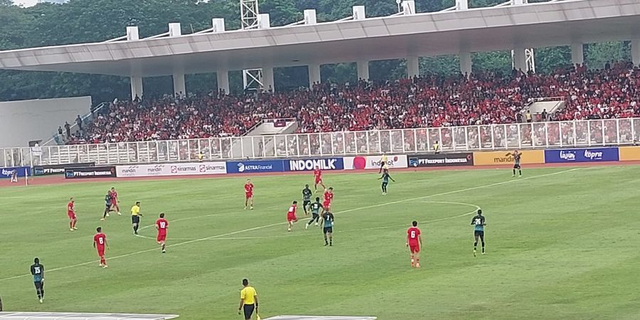 Hadirkan Vibes Berbeda, Banyak Suporter Perempuan Dukung Timnas Indonesia