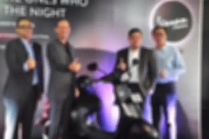 PT Piaggio Indonesia menghadirkan produk edisi terbatas dengan nama Vespa  Sprint 150 Notte alias Vespa Malam