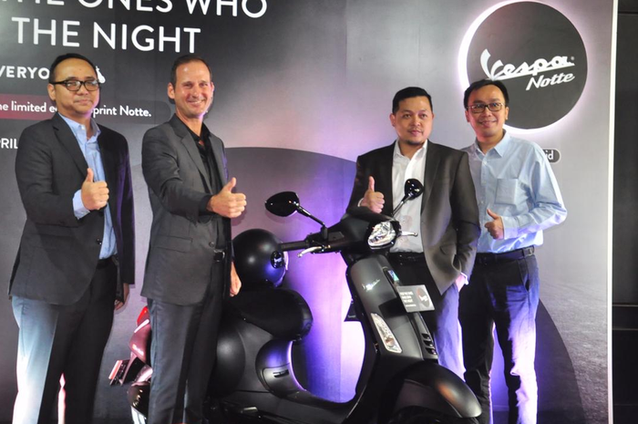 PT Piaggio Indonesia menghadirkan produk edisi terbatas dengan nama Vespa  Sprint 150 Notte alias Vespa Malam
