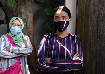 Eksekusi Penjemputan Anak Tsania Marwa Diwarnai Adu Mulut, Terdengar Teriakan dari Rumah Atalarik Syach