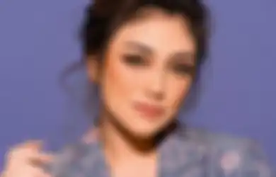 Keceplosan Soal Stefan William yang Tak Bayar Biaya Sekolah Super Mahal Keempat Anaknya, Celine Evangelista Bikin Nikita Mirzani Syok: Waduh, Berat Juga