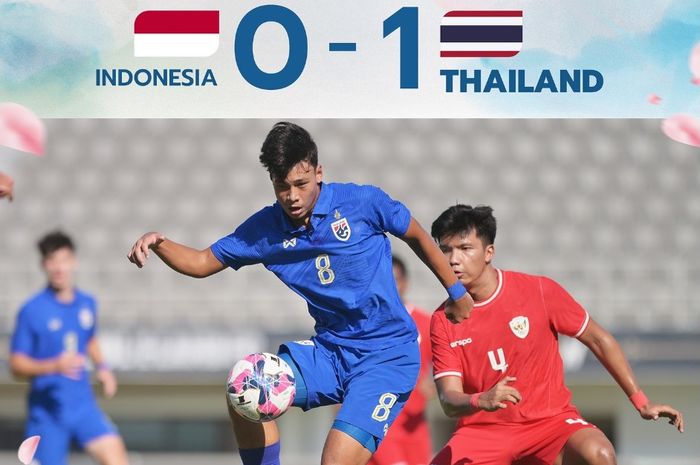 Suasana pertandingan antara Timnas U-20 Indonesia melawan Timnas U-20 Thailand.