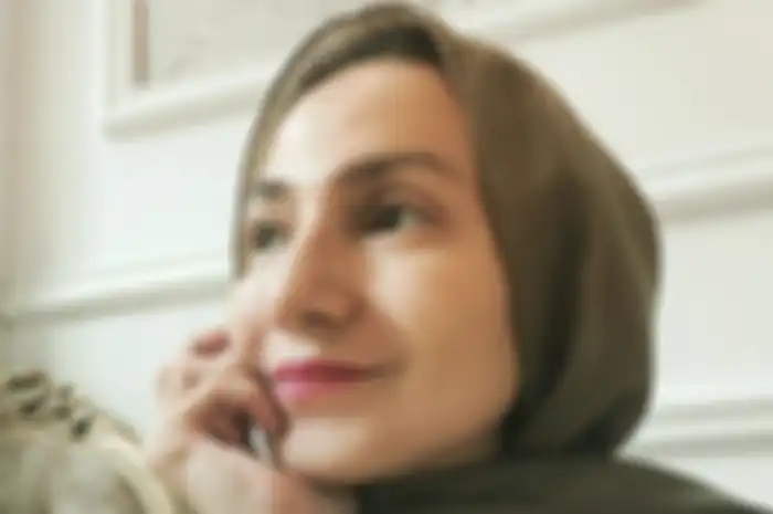 Wanda Hamidah berhijab, penampilan terbarunya membuat Raffi Ahmad terpana. 