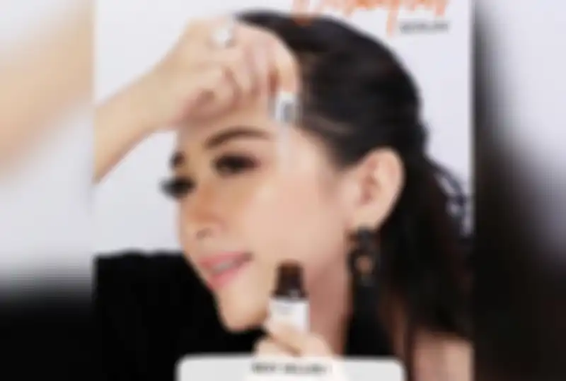 Angely Emitasari dapat endorse