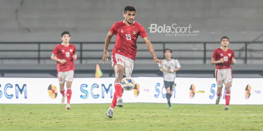 Suporter Sambangi Latihan Terakhir Timnas U-23 Indonesia, Ricky Kambuaya Kian Termotivasi Raih Medali Emas SEA Games 2021