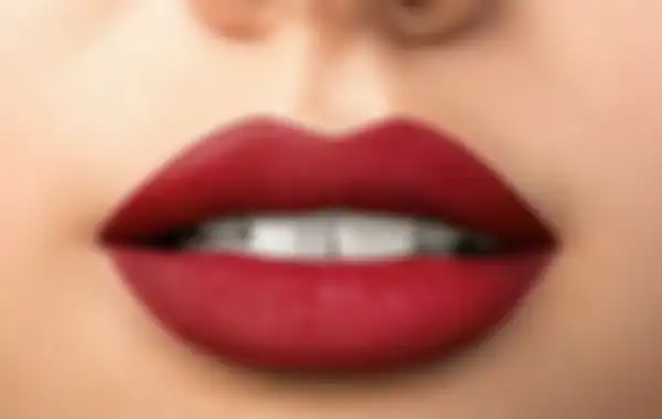 lipstik merah