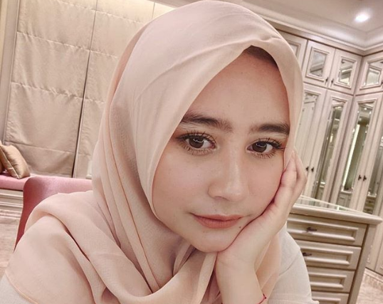 Repons Prilly terhadap kasus Andre dan juga Rina.