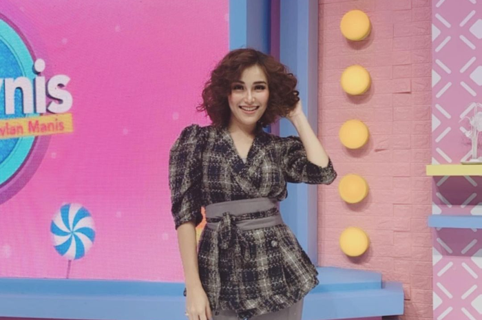 Ayu Ting Ting 