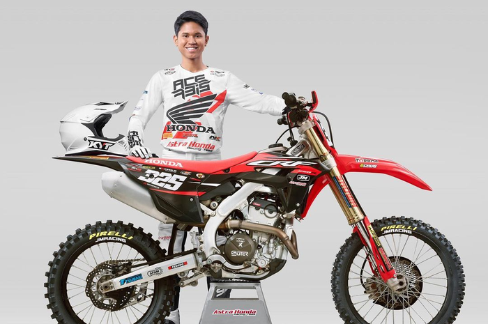 Delvintor Alfarizi dan Astra Honda Racing Team akan fokus pada 10 seri MXGP kelas MX2. Debut Adel fokus di seri-seri Eropa. 