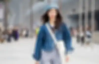 5 Outfit Kasual dan Cute yang Cocok Dipakai Untuk ke Kampus   