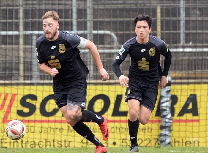 Gelandang timnas U-19 Indonesia, Kelana Mahessa, menjalani debutnya sebagai starter bersama Bonner SC di kasta keempat Liga Jerman 2020/2021.