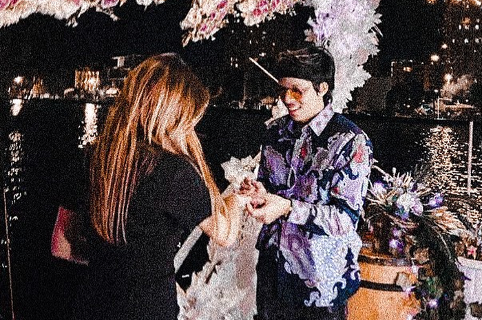 Bucin Tingkat Dewa, Sudah Jor-joran Lamar Aurel Hermansyah Pengeluaran Meledak, Atta Halilintar: Bukan Soal Budget, yang Penting Dia Happy!