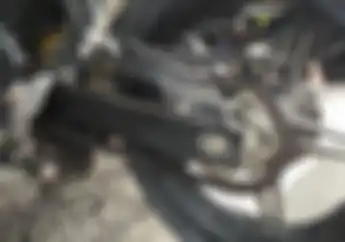 Benarkah Rantai Berisik Jika diKasih Oli Transmisi Manual Jadi Woles?