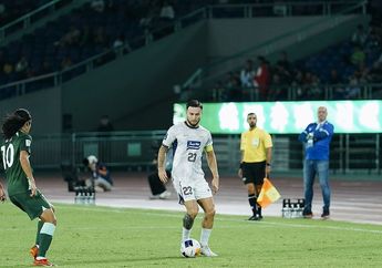 Bek Persib Ungkap Perbedaan Level Tim Liga 1 dan Liga Champions: Di Asia, Satu Peluang Satu Gol!